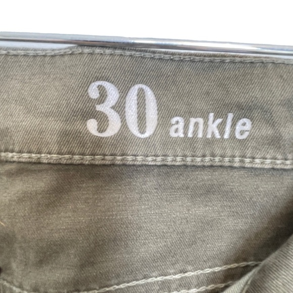 J. Crew Toothpick Olive Green Five Pocket Jeans Red/White Side Stripes Size 30 - Picture 11 of 12